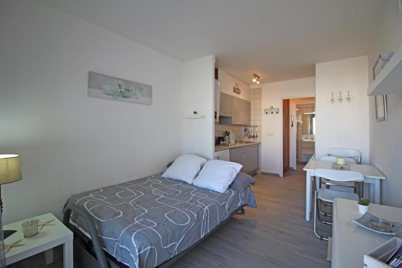 Basic Comfort Studio Pattaya 0156 Empuriabrava Eksteriør bilde